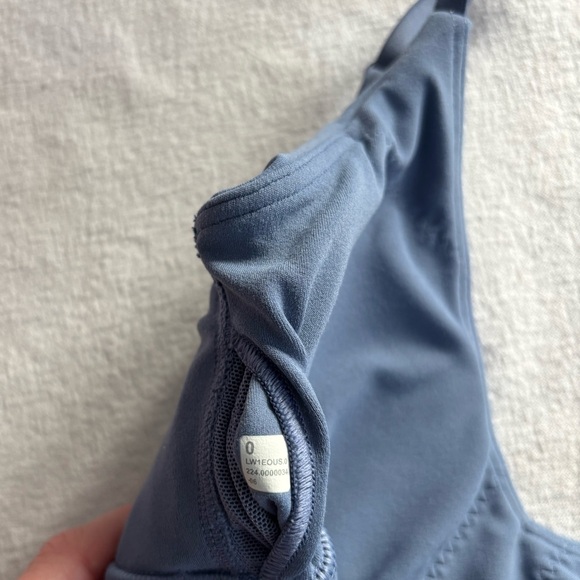 Set of 2 Lululemon Align Cropped Cami Tank Tops Size 0 - Picture 5 of 10